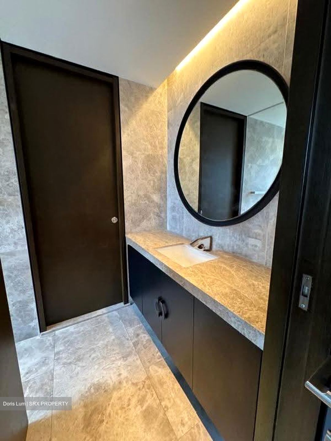 Centennia Suites (D9), Condominium #619516631
